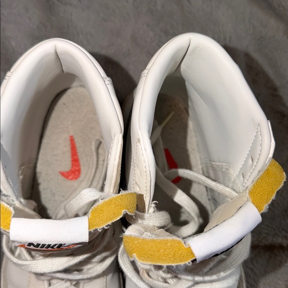 Nike Wmns Blazer Mid '77 'White Silver Metallic' - Picture 6 of 16